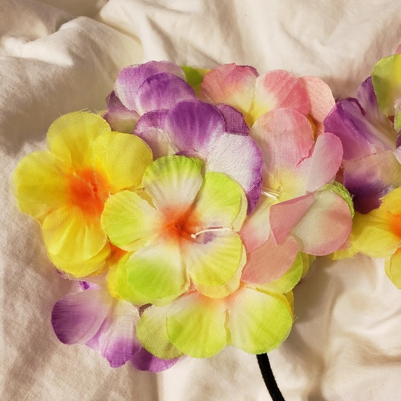 Homemade Mouse Ears, Hawaiian floral headband - Picture 3 of 4